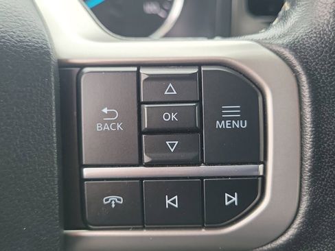 Used 2024 Ford Expedition XLT image 6