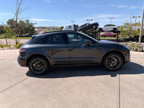 Used 2023 Porsche Macan Turbo AWD/4WD image 9