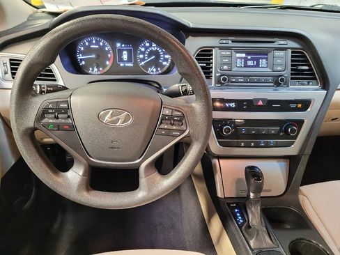 Used 2016 Hyundai Sonata SE FWD image 22