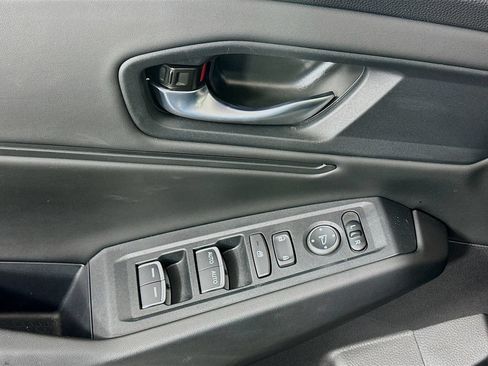 Certified 2025 Honda Accord SE image 17