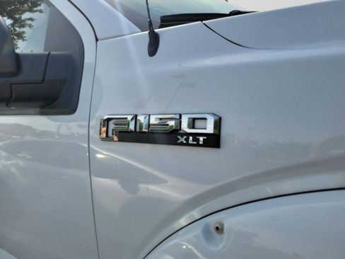 Used 2019 Ford F150 XLT w/ Trailer Tow Package AWD/4WD image 14