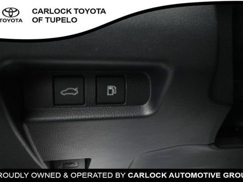 Used 2023 Toyota Crown AWD/4WD image 24