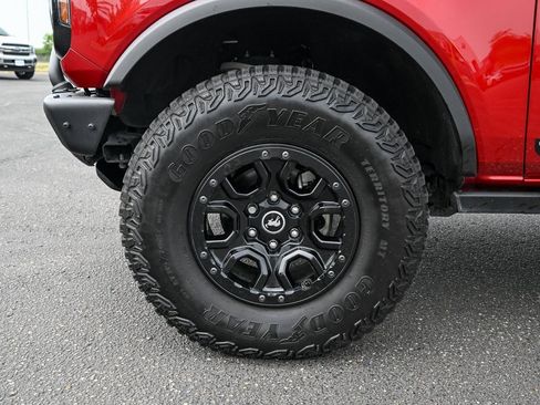 Used 2021 Ford Bronco First Edition image 12