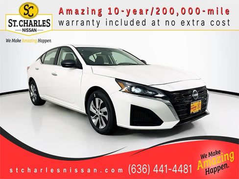 Used 2025 Nissan Altima 2.5 S image 1
