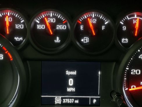 Used 2021 Chevrolet Silverado 1500 W/T image 19