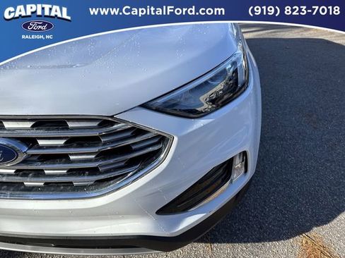 Certified 2022 Ford Edge SEL w/ Convenience Package image 11