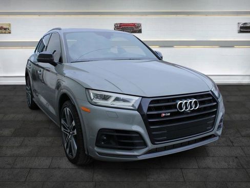 Used 2019 Audi SQ5 Prestige w/ Prestige Package image 1