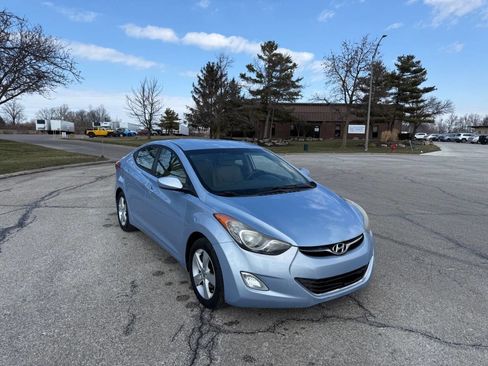 Used 2012 Hyundai Elantra GLS w/ Preferred Pkg 3 image 6