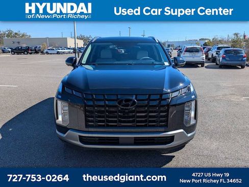 Used 2023 Hyundai Palisade Limited image 8