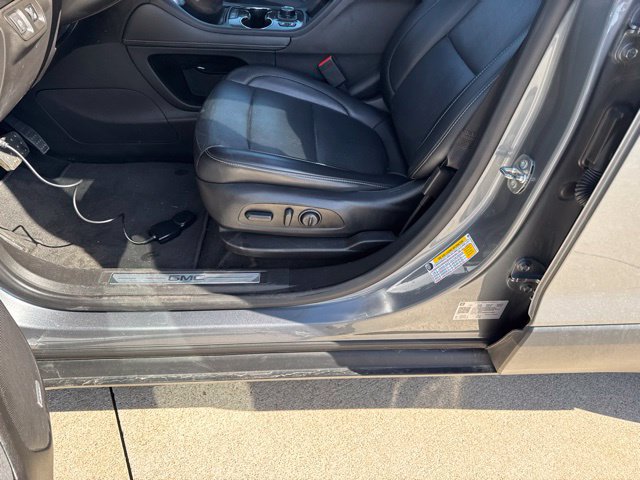 Used 2021 GMC Acadia SLT AWD/4WD image 20