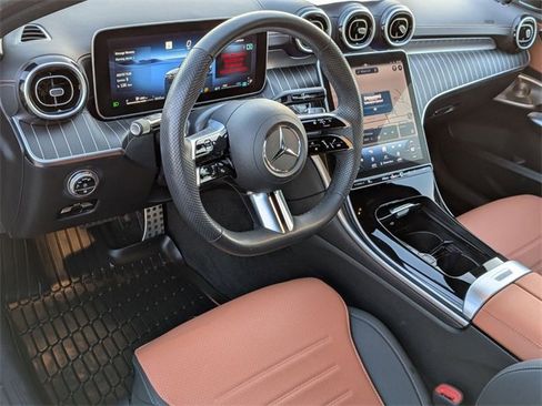 Used 2024 Mercedes-Benz C 300 4MATIC Sedan image 11