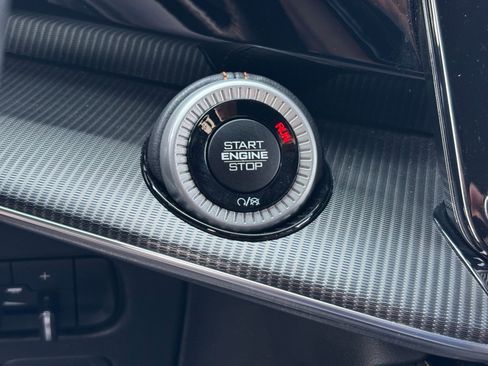 Used 2023 Jeep Grand Wagoneer L Series III w/ Rear Seat Video Group 1 image 24