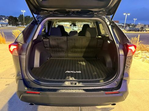 Used 2025 Toyota RAV4 LE image 21