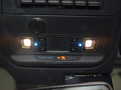 Used 2022 Ford Bronco Black Diamond w/ Sasquatch Package image 42