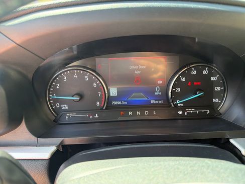 Certified 2022 Ford Explorer XLT w/ Equipment Group 202A AWD/4WD image 15