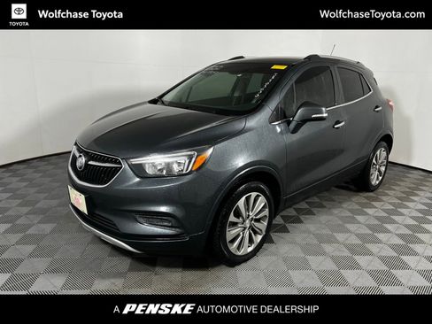 Used 2018 Buick Encore Preferred image 1
