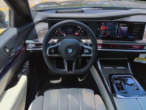 New 2026 BMW 760i xDrive w/ Executive Package image 16