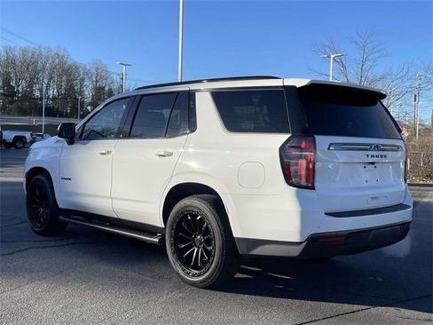Used 2022 Chevrolet Tahoe Z71 w/ Z71 Off-Road Package image 3