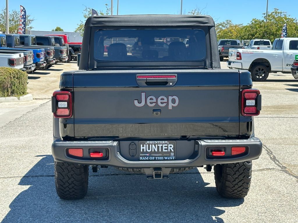 New 2026 Jeep Gladiator Rubicon AWD/4WD image 6