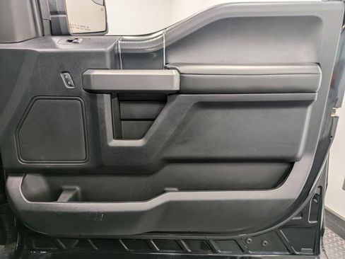 Used 2018 Ford F150 XLT w/ Equipment Group 302A Luxury AWD/4WD image 28