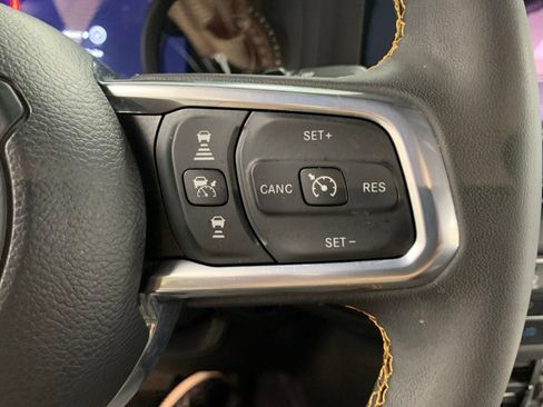 Certified 2024 Jeep Wrangler Unlimited Sahara w/ Safety Group AWD/4WD image 20