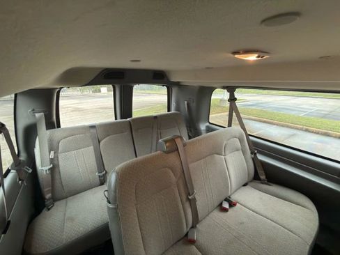 Used 2023 Chevrolet Express 3500 LS image 16