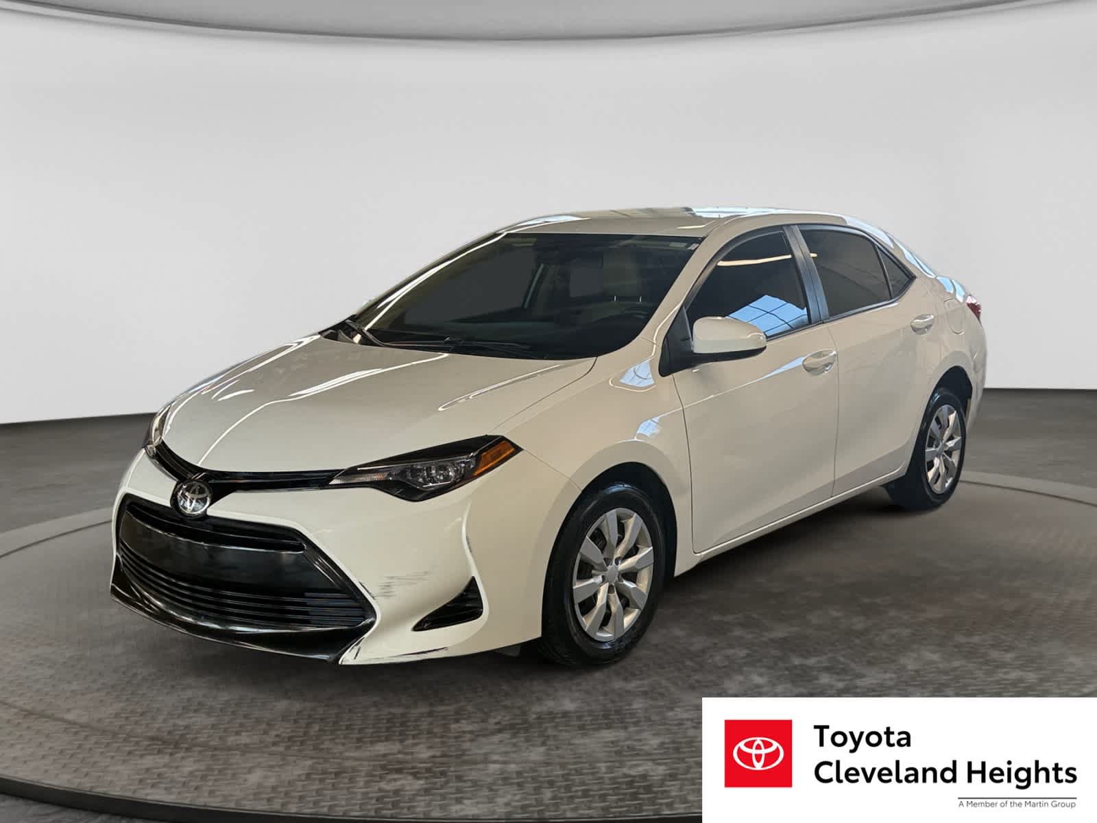 Used 2017 Toyota Corolla LE w/ Carpet Mat Package (TMS) FWD image 1