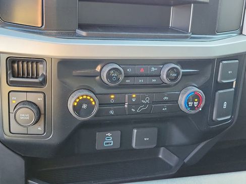 Certified 2025 Ford F250 XL w/ STX Appearance Package image 28