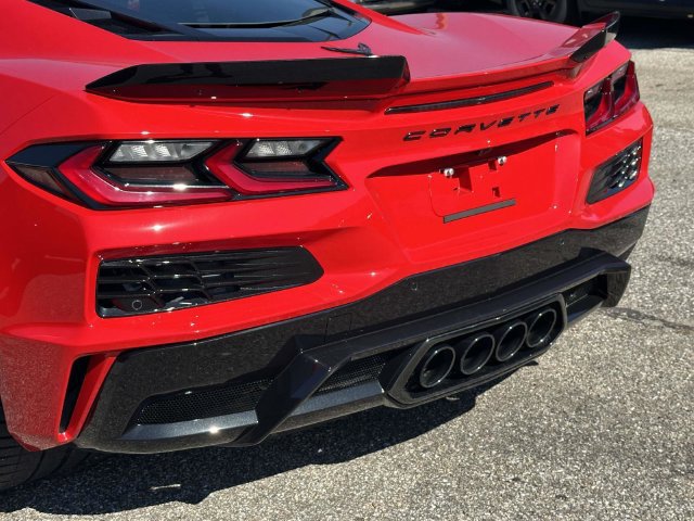 Used 2026 Chevrolet Corvette Z06 RWD image 26