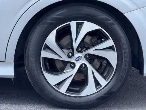 Used 2021 Subaru Legacy Premium image 10