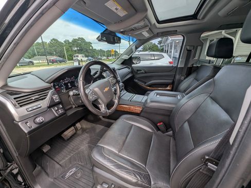 Used 2018 Chevrolet Tahoe Premier RWD image 25