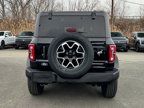 New 2026 Ford Bronco Outer Banks AWD/4WD image 11