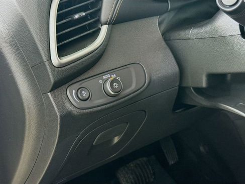 Used 2020 Chevrolet Trax LS w/ Tint and Cruise Package image 10