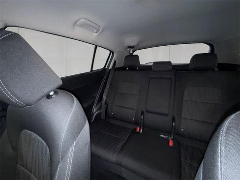 Used 2019 Kia Sportage LX image 16