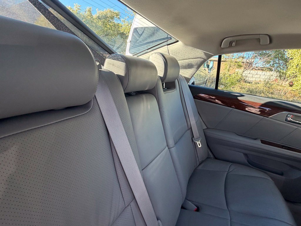 Used 2008 Toyota Avalon Limited FWD image 17