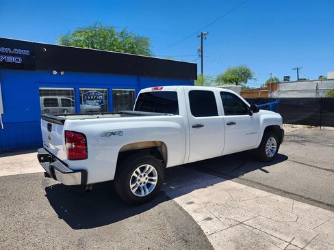 Used 2012 Chevrolet Silverado 1500 W/T w/ Skid Plate Package AWD/4WD image 10