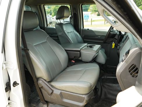 Used 2015 Ford F250 XL AWD/4WD image 13