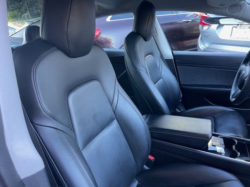 Used 2020 Tesla Model 3 Standard Range Plus image 22