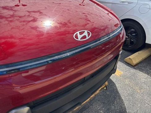 Used 2024 Hyundai Kona SEL image 9