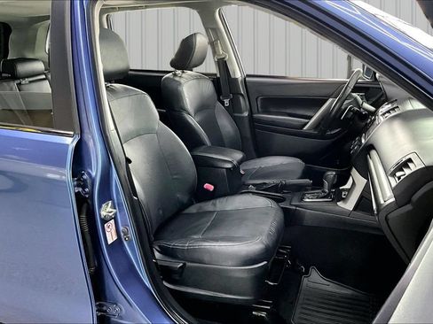Used 2015 Subaru Forester 2.0XT Touring w/ Eyesight & Navigation System AWD/4WD image 30