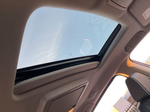 Used 2026 Honda Odyssey Touring image 32