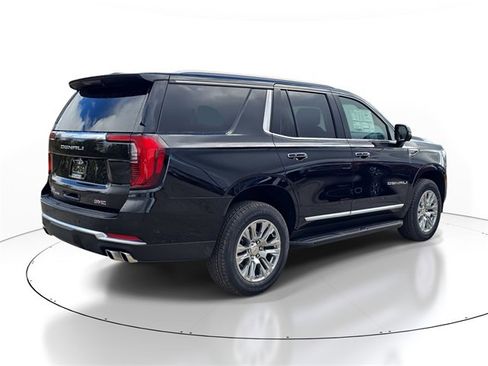New 2026 GMC Yukon Denali image 4