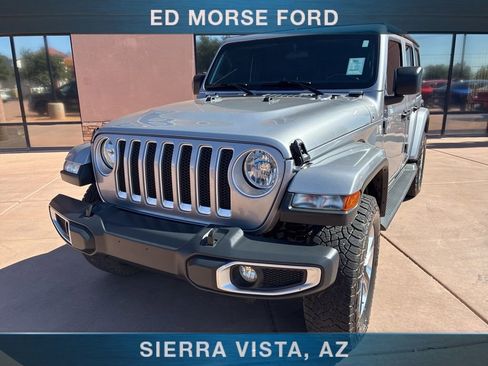 Used 2020 Jeep Wrangler Unlimited Sahara AWD/4WD image 2