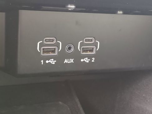 Used 2023 Jeep Wagoneer Series III w/ Preferred Equipment Group image 30