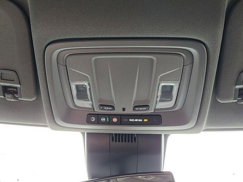 New 2026 GMC Sierra 1500 Elevation image 35