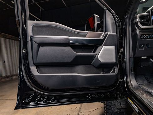 Used 2026 Ford F450 Platinum w/ FX4 Off-Road Package image 31