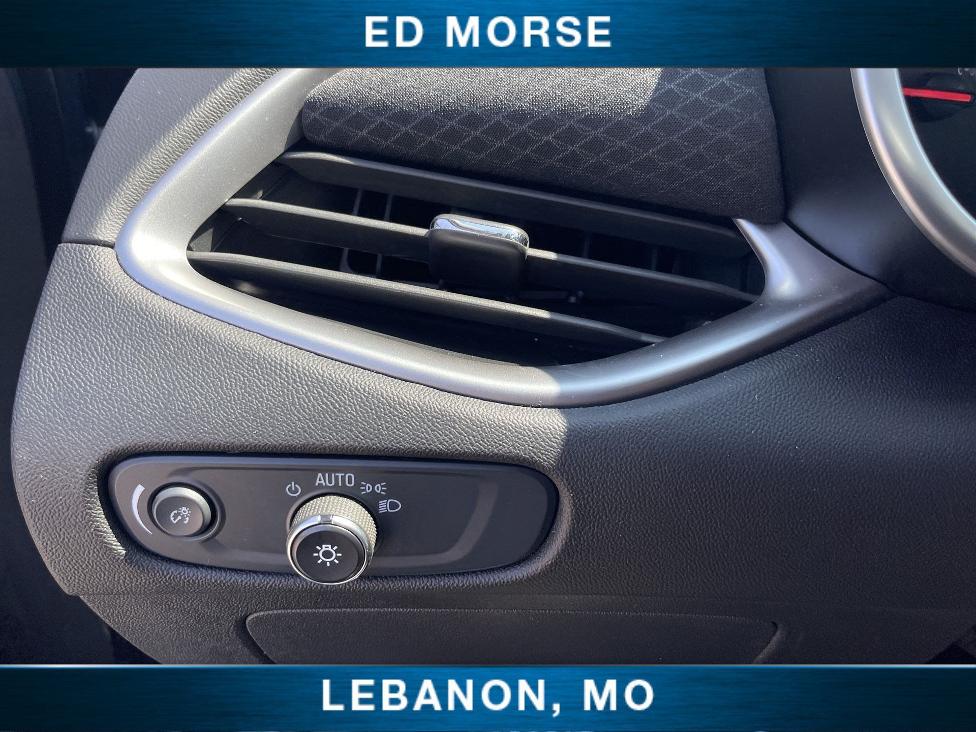 Certified 2025 Chevrolet Malibu LT FWD image 17