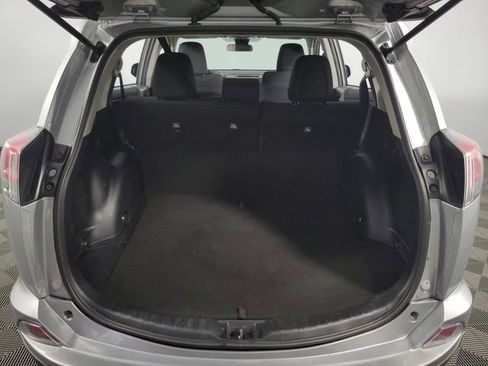 Used 2018 Toyota RAV4 XLE w/ Plus Extra Value Package AWD/4WD image 27
