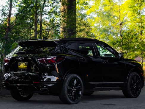 Used 2021 Chevrolet Blazer RS w/ Enhanced Convenience Package AWD/4WD image 52