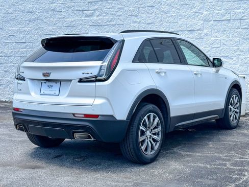 Used 2023 Cadillac XT4 Sport w/ Driver Assist Package AWD/4WD image 8